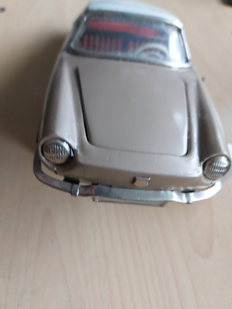 GAMA - Model car - Renault Floride, Unboxed #3.2