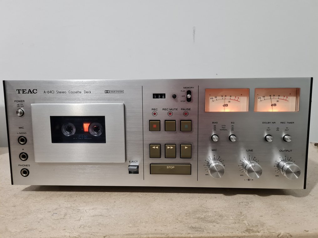 TEAC - A-640 Cassette recorder-player #1.0