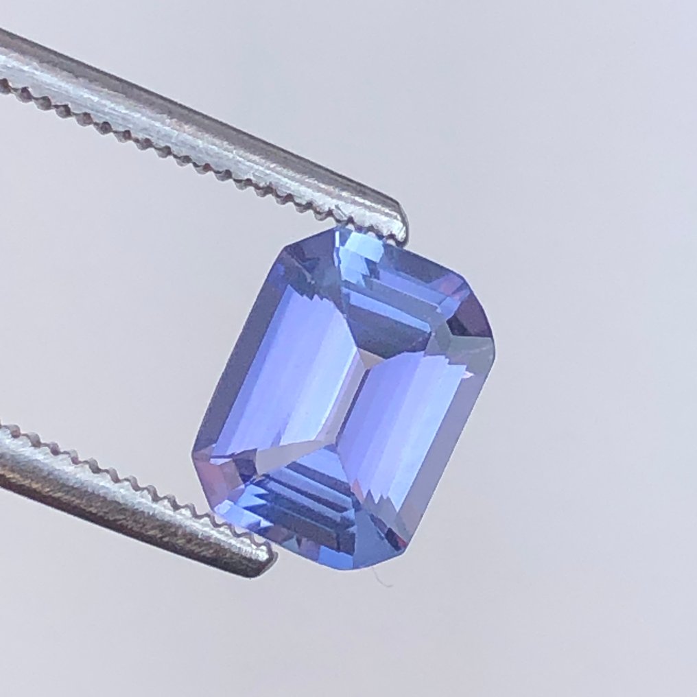 χωρίς τιμή ασφαλείας - 1 pcs  Μπλε, Βιολετί Τανζανίτης  - 1.26 ct - International Gemological Institute (IGI) #1.0