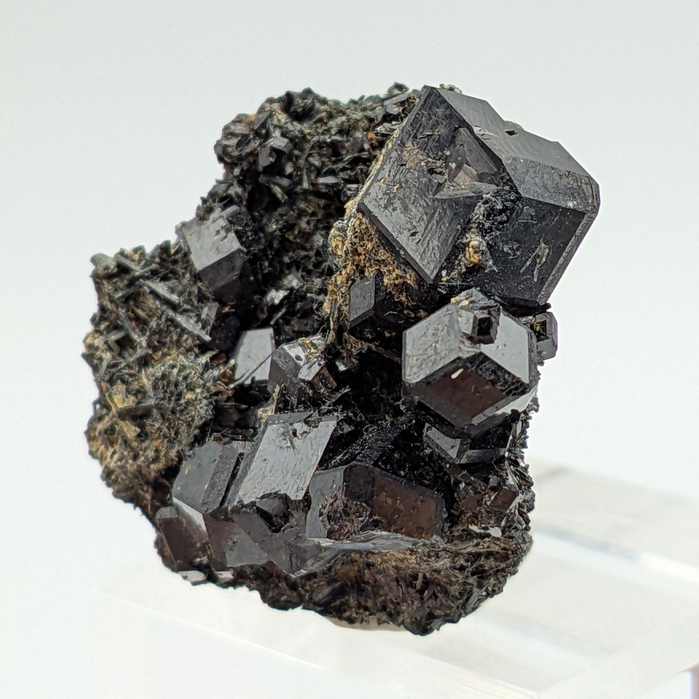 Very rare MELANITE, black GARNET with EPIDOTE, Mali Crystals on matrix - Height: 42 mm - Width: 36 mm- 31 g #1.0