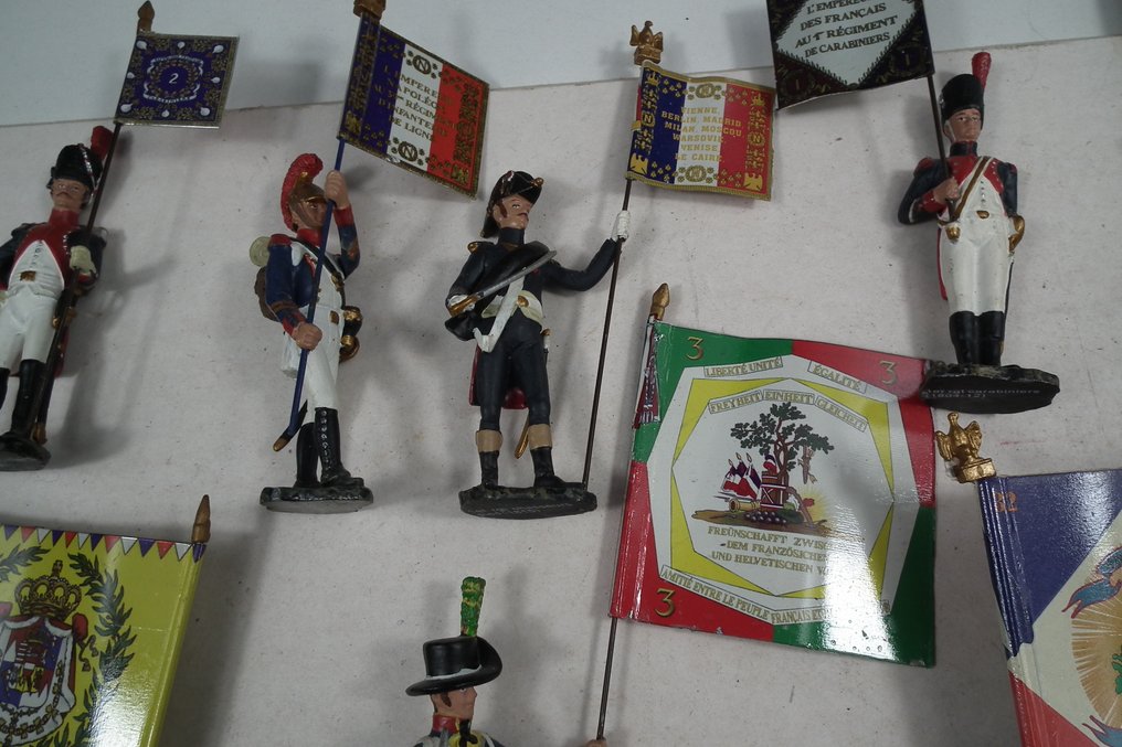 Hachette - Toy figurine 17x porte drapeaux et étendard, Epoque 1 er Empire - 2000-2010 #2.1