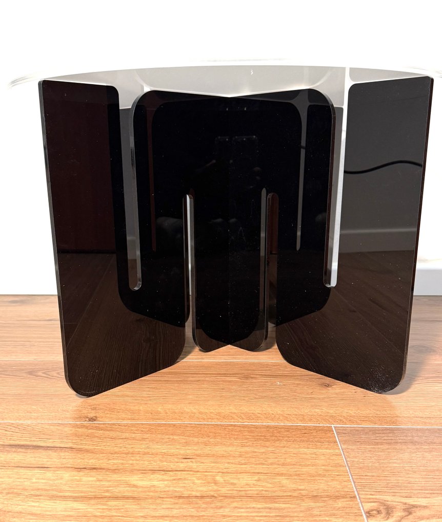 Mrn.D - Τραπέζι σαλονιού - Ακρυλικό - Διαφανές μαύρο #4.3