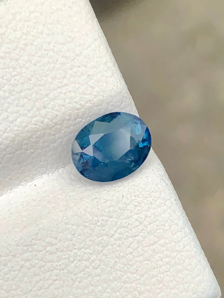 Fără preț de rezervă Albastru Safir  - 1.57 ct - Asociația internațională de pietre prețioase colorate (ICA GemLab) - Safir albastru natural #1.0