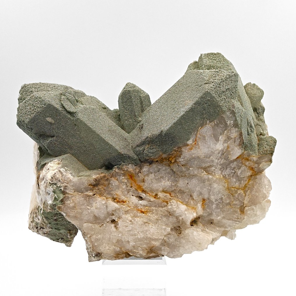 Trident aesthetic of chloritized quartz, Alpino Crystals on matrix - Height: 170 mm - Width: 147 mm- 1.47 kg #4.3