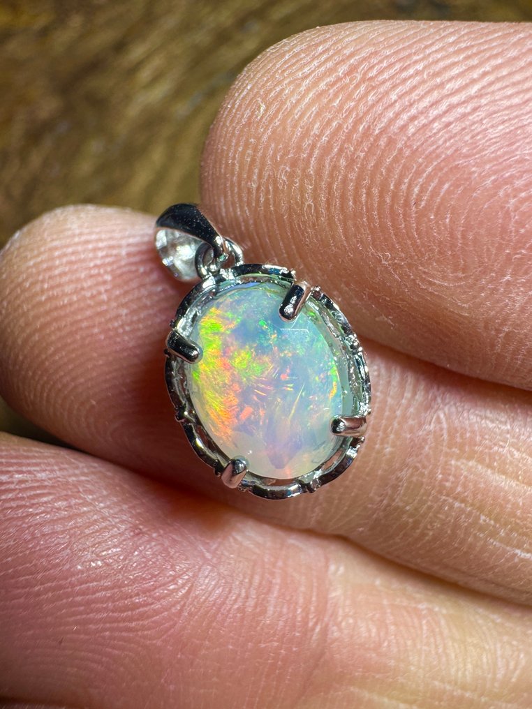 埃塞俄比亚天然白蛋白石吊坠 + 925纯银 + 项链。26.30克拉 珠寶- 5.26 g - (1) #2.1