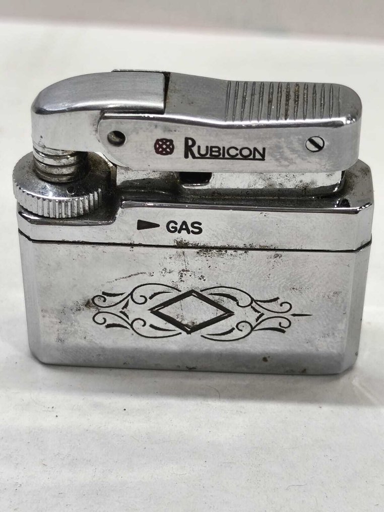 Mary - Sem preço de reserva - Isqueiro de bolso - Aço #1.0