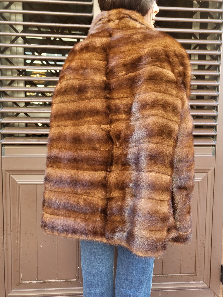 Artisan Furrier - 皮毛大衣 - 复古 #3.2