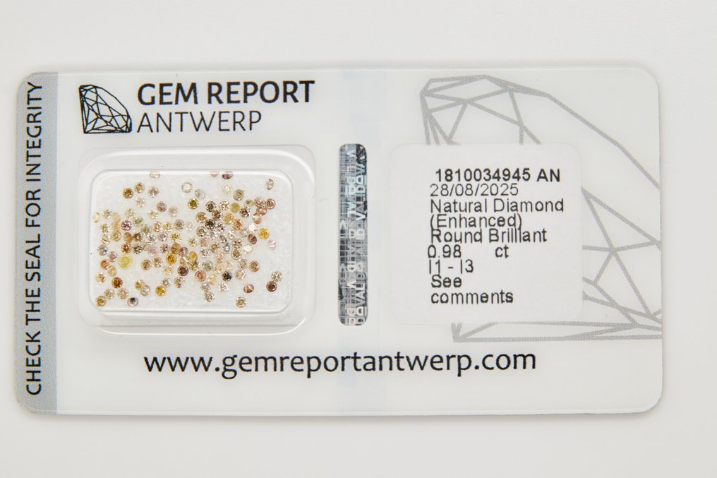 Ingen mindstepris - 116 pcs Diamant  (Farvebehandlet)  - 0.98 ct - Rund - I1, I2, I3 - Gem Report Antwerp (GRA) #4.3