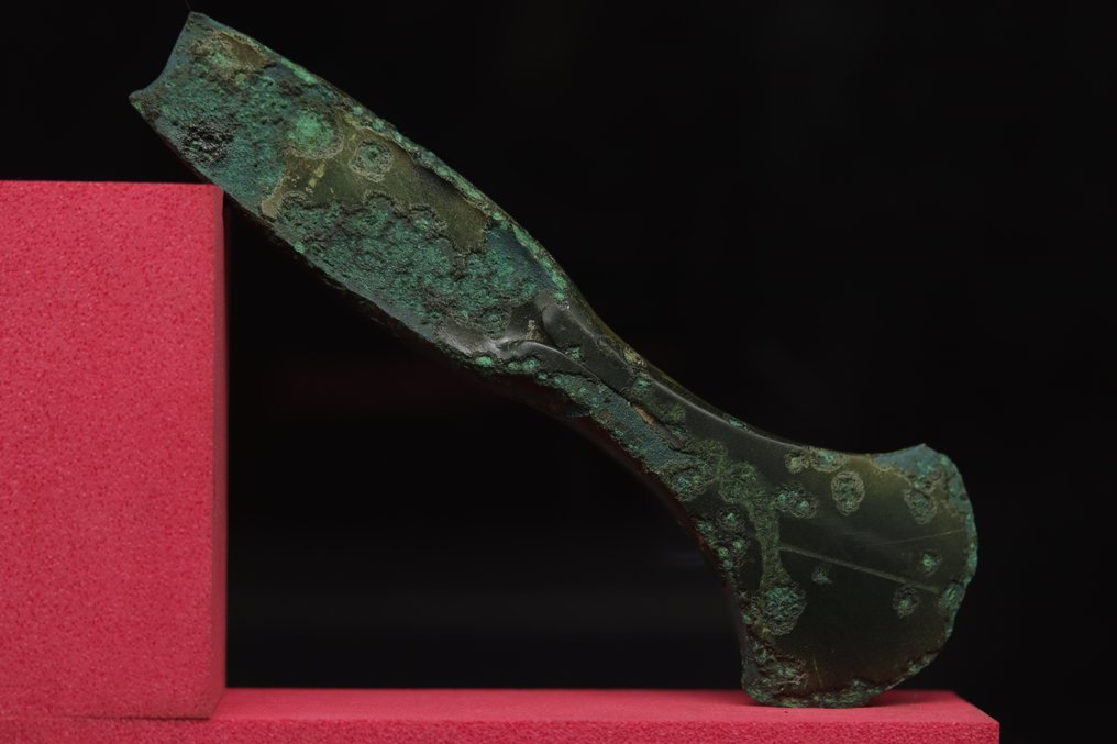 Bronze Age (Urnfield Culture) - Large Flanged Axe Head - 15.3 cm (No Reserve Price) #4.3