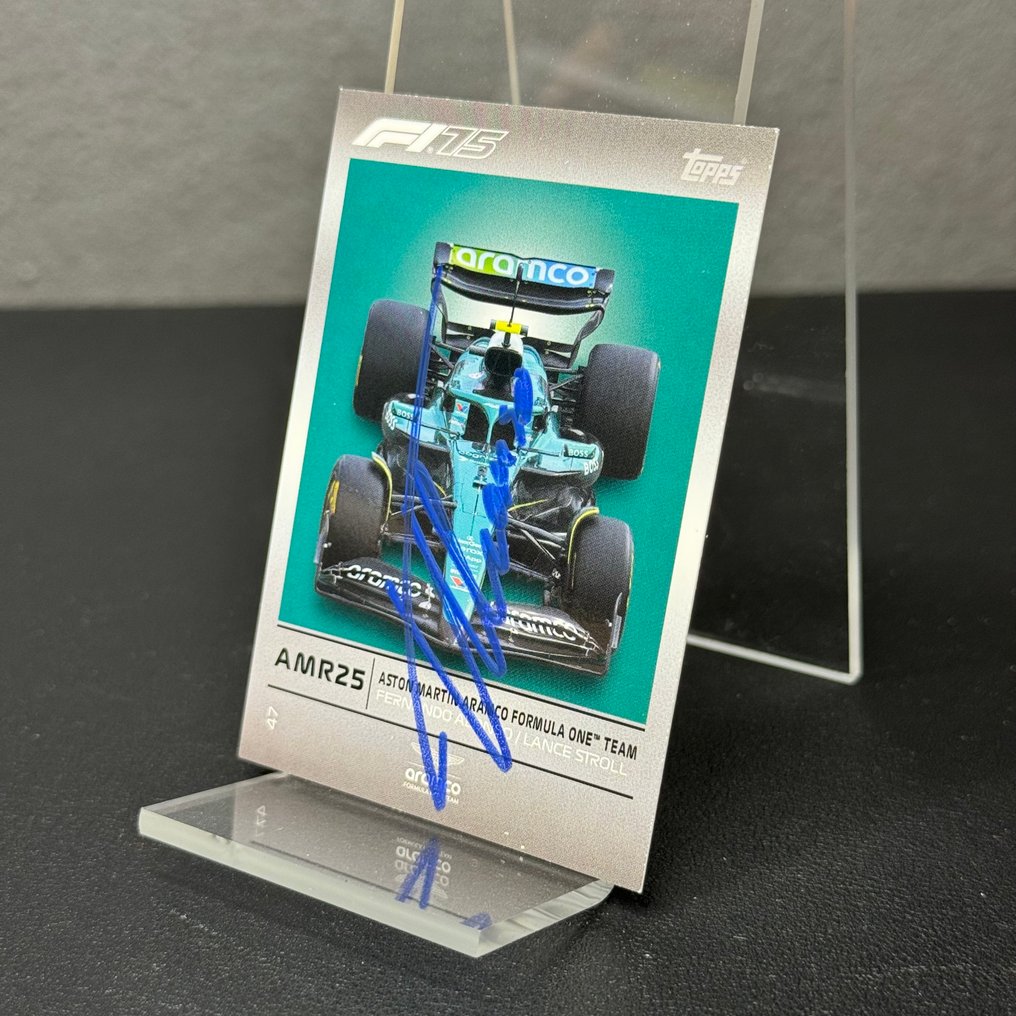 Aston Martin - Topps 47 AMR 25 Signed - Fernando Alonso - 2025 - Κάρτα ανταλλαγής #1.0