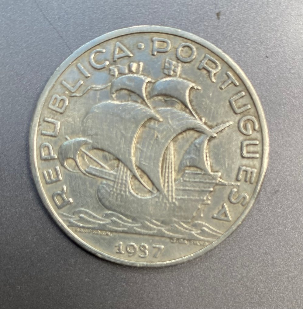 葡萄牙. Republic. 10 escudos 1937 #1.0
