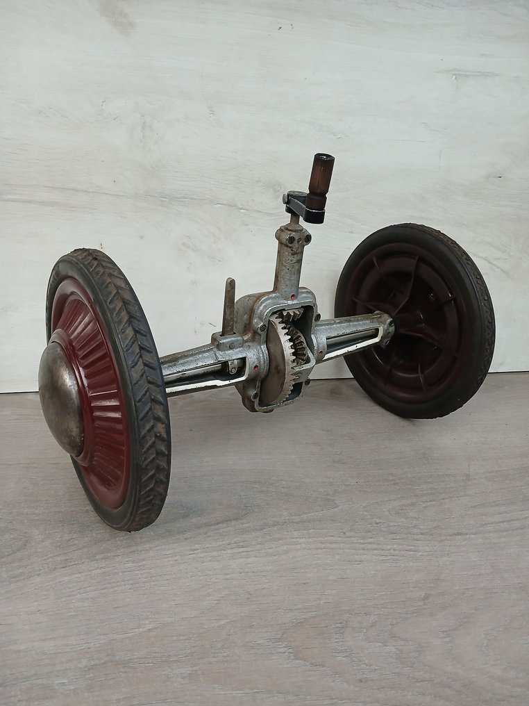 汽車零件 (1) - Biofiz Poland Factory of teaching aids in Poznań - Driving school model - Diferential - 1960-1970 #3.2