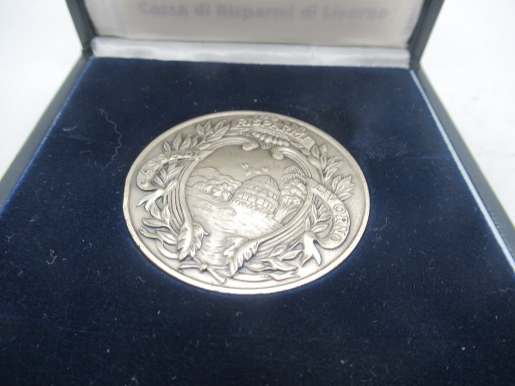 Olaszország. Medaglia in argento Cassa di Risparmio di Livorno - 50 Ag .800 (Nincs minimálár) #2.1