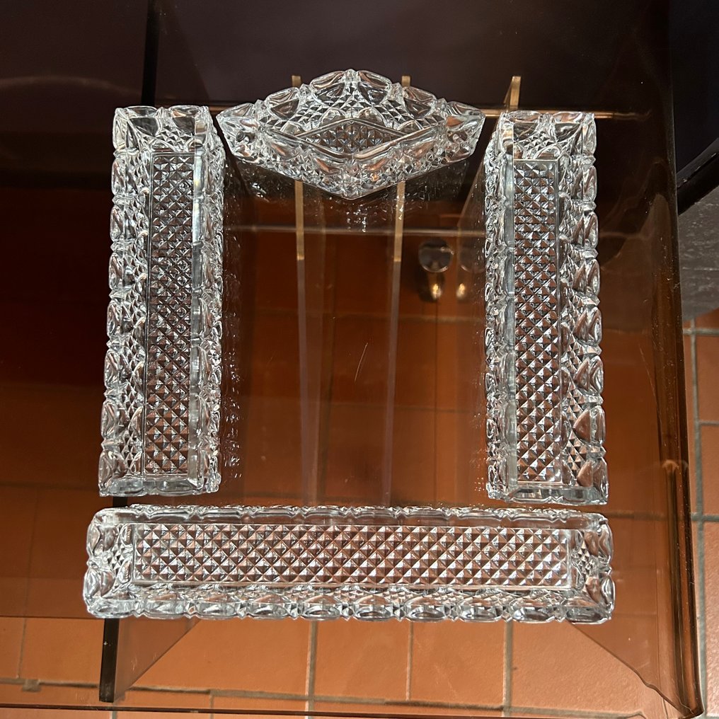 Val Saint Lambert - Centrepiece (4) - Valembert  - Crystal - Table river #3.2