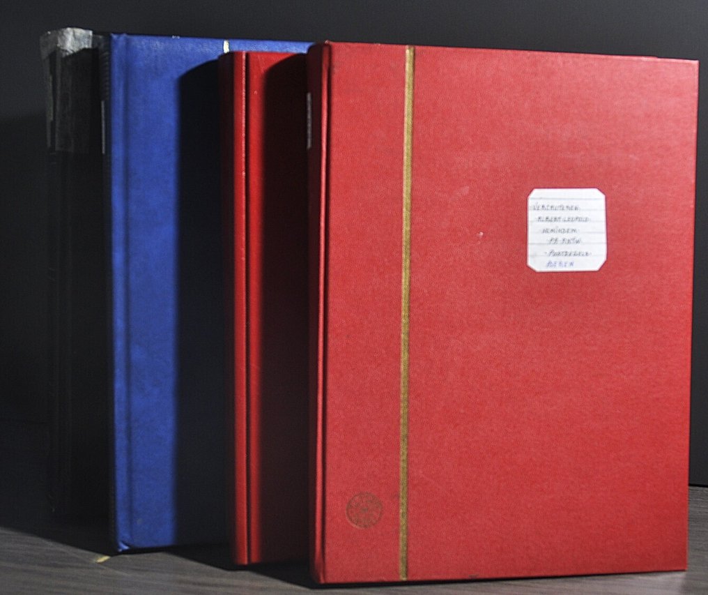 Thematic  - Collection with various themes including Bears, Flora and Fauna, blocks, series, countries, and more #1.0