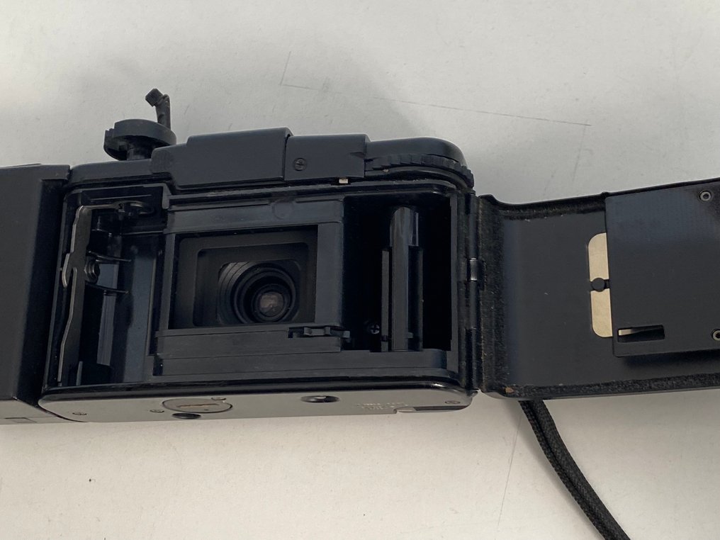 Olympus XA-2 + flash A11 | Viewfinder camera #4.3