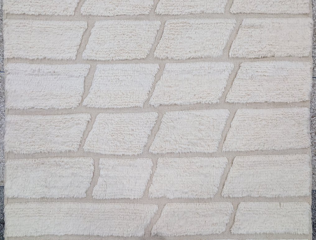 Berber, Large Moroccan wool rug - Carpet - 303 cm - 196 cm - Ancient Modernity #3.2