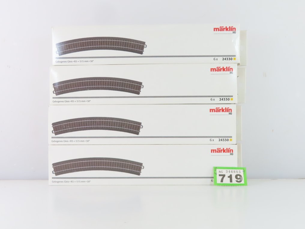 Märklin H0 - 24330 - Model train tracks (24) - 24-piece rail set with bent rail pieces, C-rail #2.1