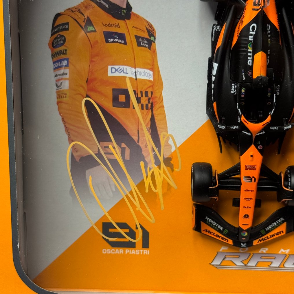 Mclaren - Formula Racing Signed - Lando Norris - Oscar Piastri - 2024 - Μοντέλο αυτοκινήτου 1/43  #1.0