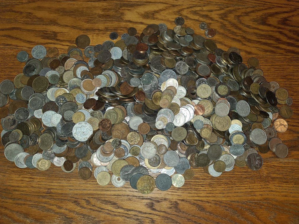 World. Over 6 kilograms of coins. Years from 1700 to the present.  (No Reserve Price) #1.0