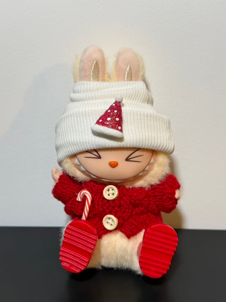 Pop Mart  - Toy figurine Labubu The Monsters Have a Seat Vinyl Plush custom outfit #1.0