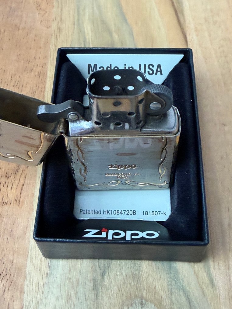 Zippo - Sem preço de reserva - Isqueiro - Aço, Banhado a ouro #4.3