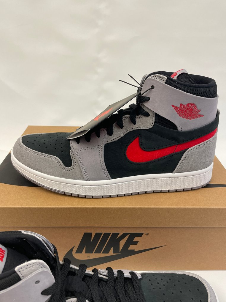 Nike - Air Jordan 1 High, Zoom Air CMFT 2 Black Fire Red Cement - Sneakers - Size: EU 44 - New with tags #2.1