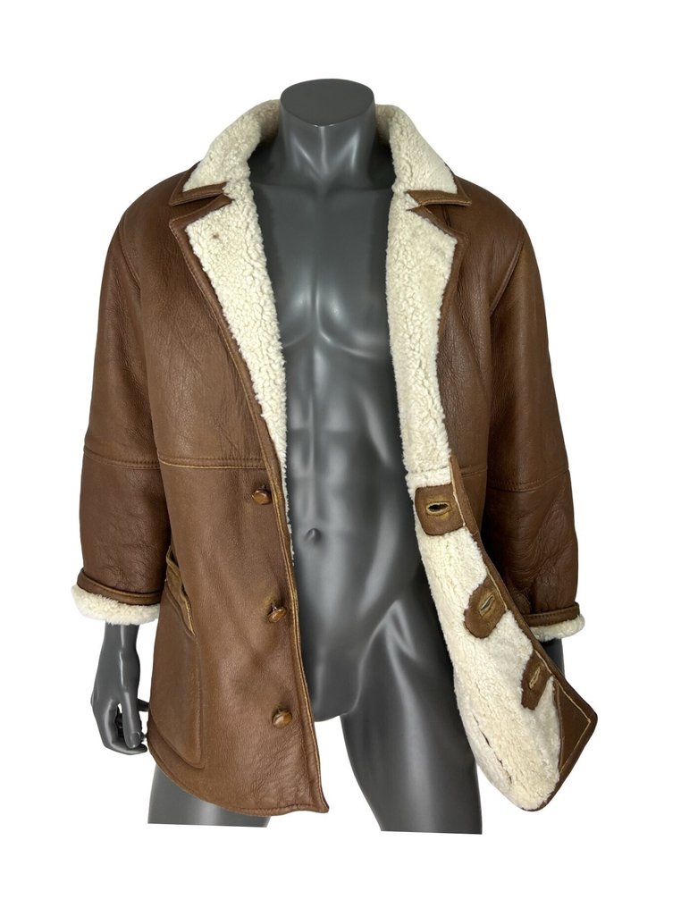 Artisan Furrier - Γούνινο παλτό #1.0