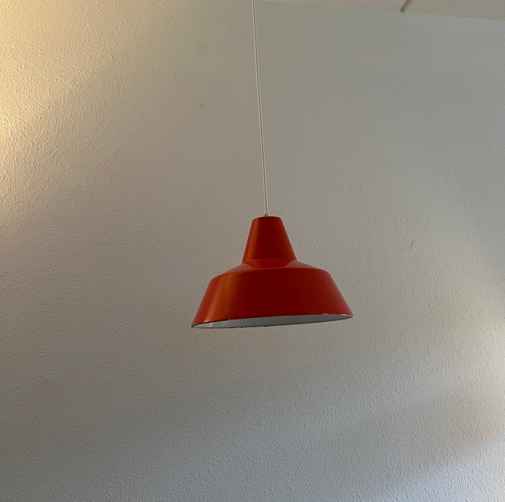 Louis Poulsen - Ceiling lamp (2) - Enamel - Workshop pendants  #1.0