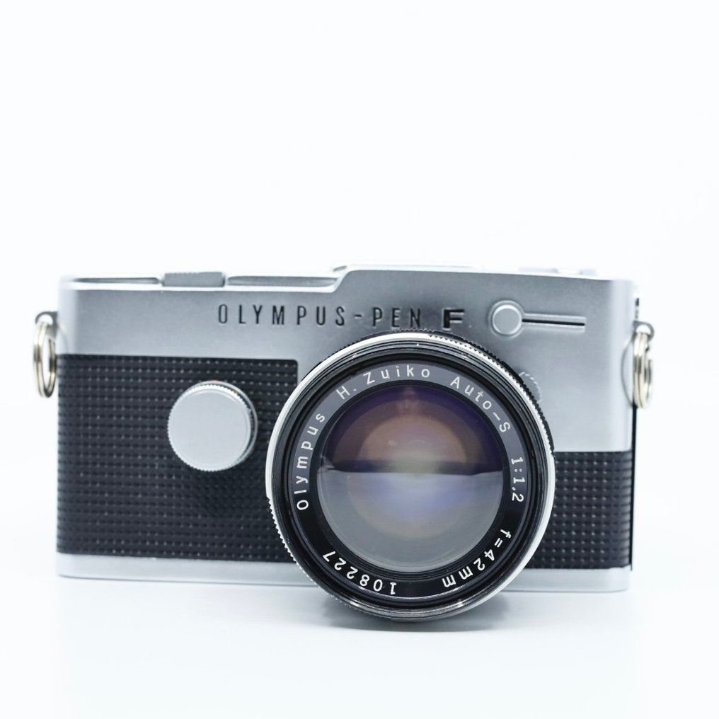 Olympus Pen FT + H.Zuiko 1.2/42mm | Analogue camera #1.0