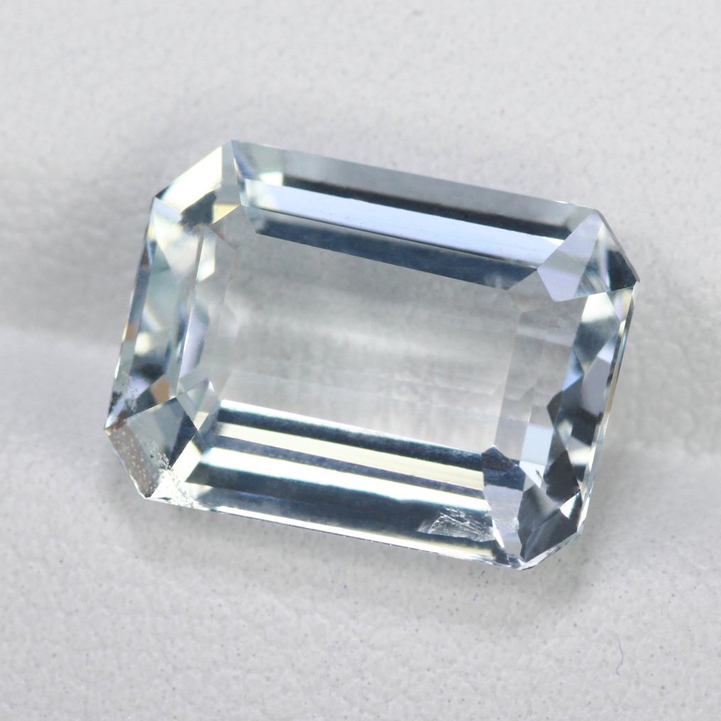 Fără preț de rezervă - 1 pcs Albastru Aquamarine - 5.31 ct - Asociația internațională de pietre prețioase colorate (ICA GemLab) - AAA Fine Cut #2.1