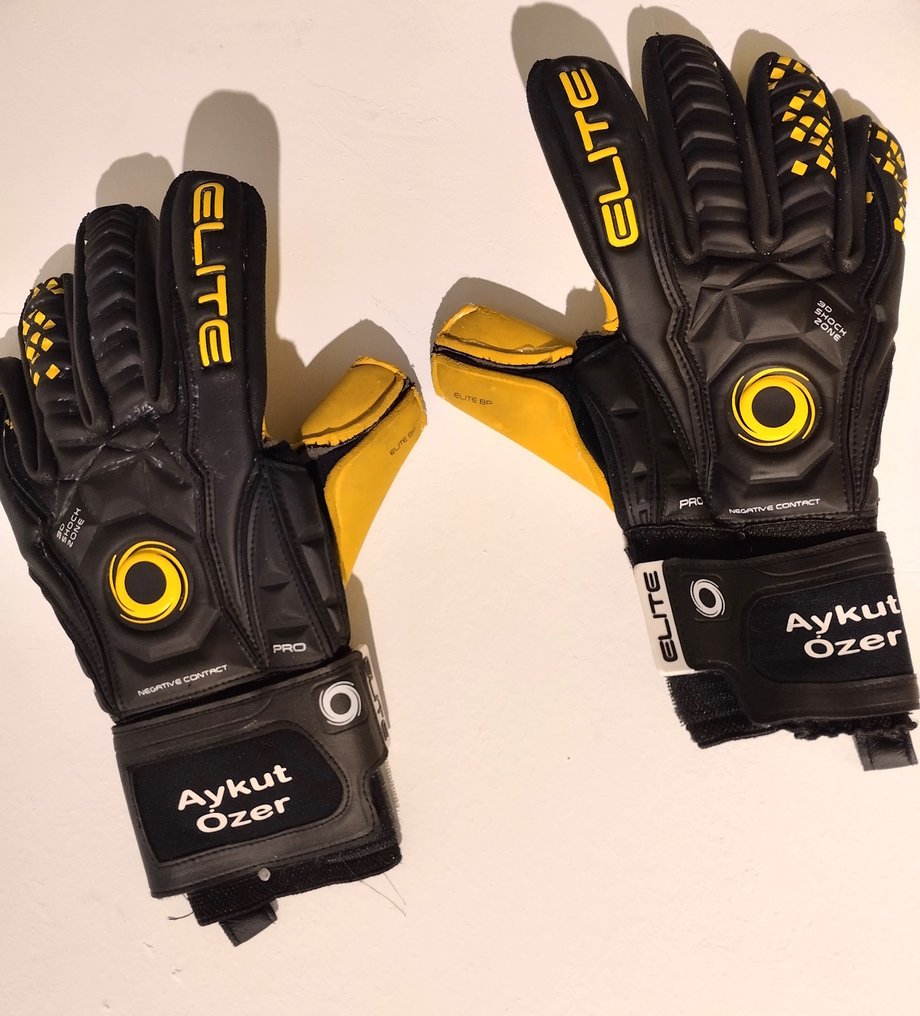 Fortuna Sittard - 荷兰足球联盟 - Aykut Ozer - 2017 - 守门员手套 #1.0