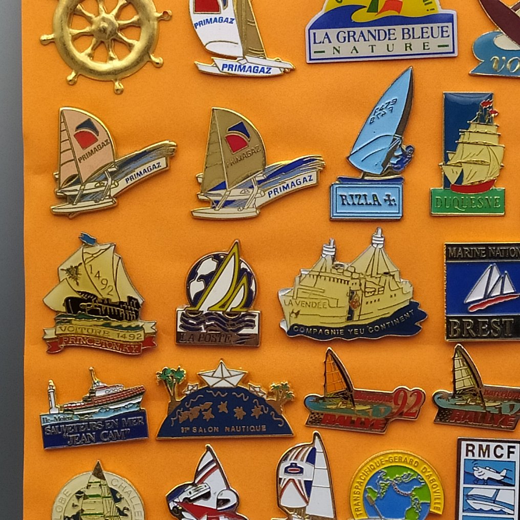 Teemakokoelma - 83 pinssin erä – Veneet ja purjeveneet -teema #4.3