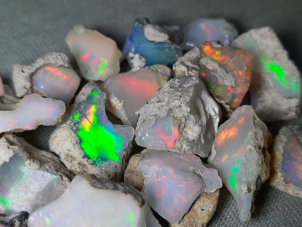 49克拉 - 美丽的蛋白石 粗糙- 9.8 g #2.1