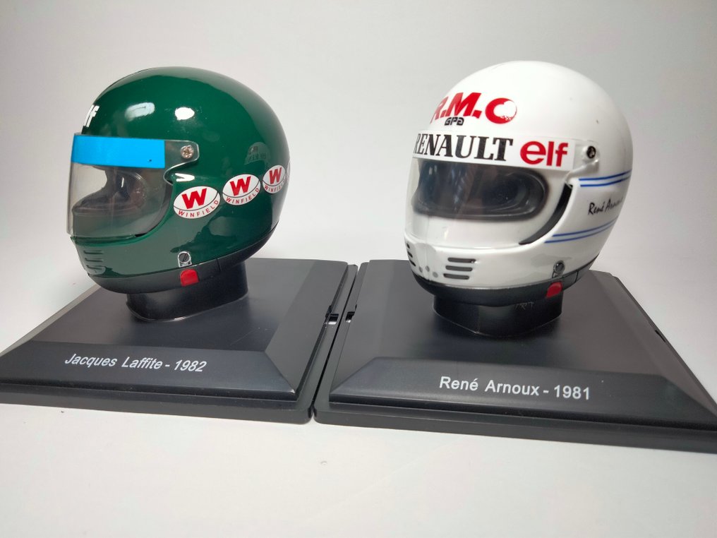 Spark 1:5 - Modell sportbil (2) - René Arnoux #16 - Equipe Renault Elf F1 Helmet (1981) + Jacques Laffite #26 - Equipe Talbot Gitanes #4.3
