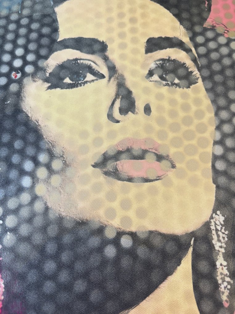 RINGER - Liz Pixel 1/1 Toile Large #1.0