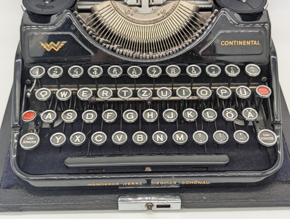 Wanderer-Werke Continental Portable - Typewriter - 1930-1940 #2.1