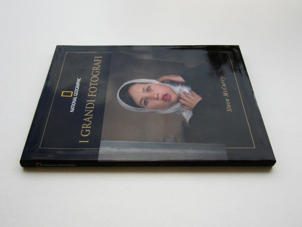 Steve McCurry - I Grandi fotografi: Steve McCurry + 100 Photos de Steve McCurry - 2010-2012 #3.2
