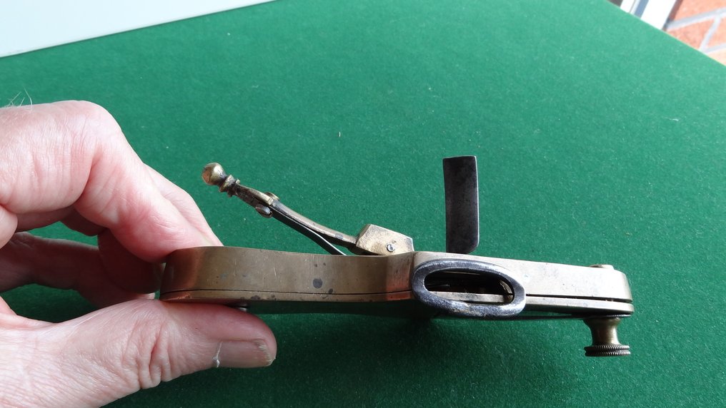 医疗器械 - 铁, 黄铜 - 大血液样本仪器 #1.0