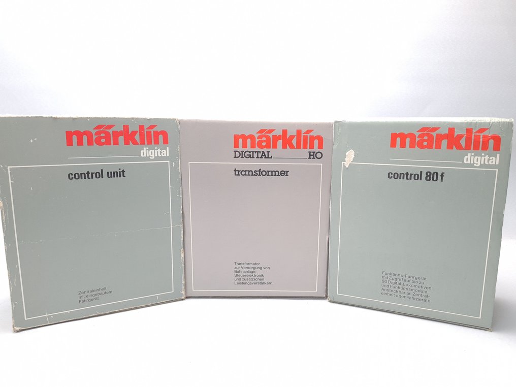 Märklin H0 - 6002/6021/6036 - Digital kontrollenhet (3) - Kontrollenhet, transformator og kontroll 80F fra digitalt program #1.0