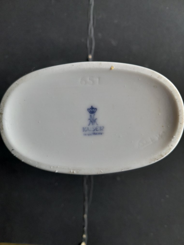 Kaiser - Virágcserép - Bisquit porcelán #2.1