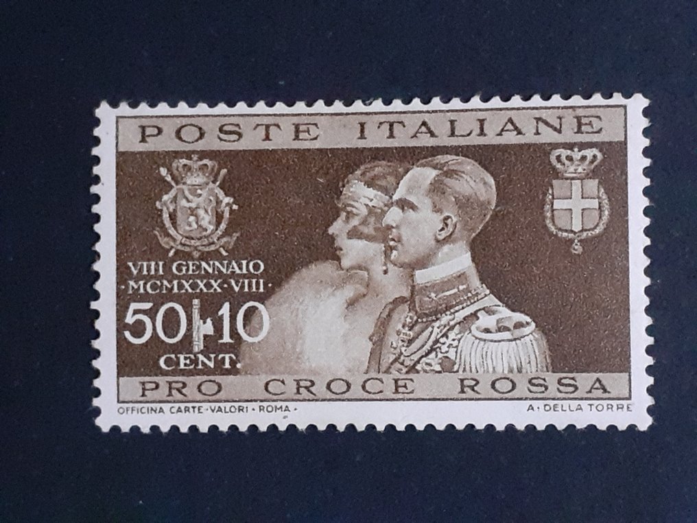 意大利王国 1912/1943 - 意大利王国，8套完整的新邮票 #4.3