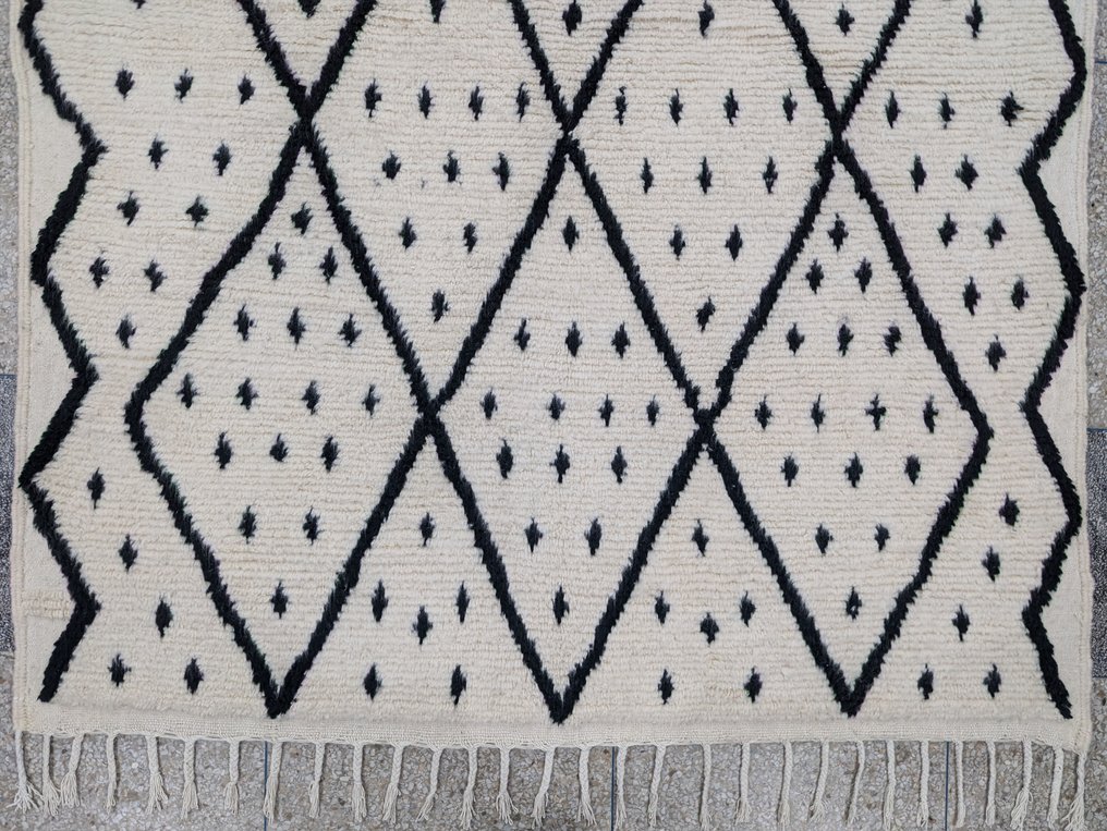 Berber, Handmade Berber wool rug - Carpet - 305 cm - 208 cm - Berber Tradition #2.1
