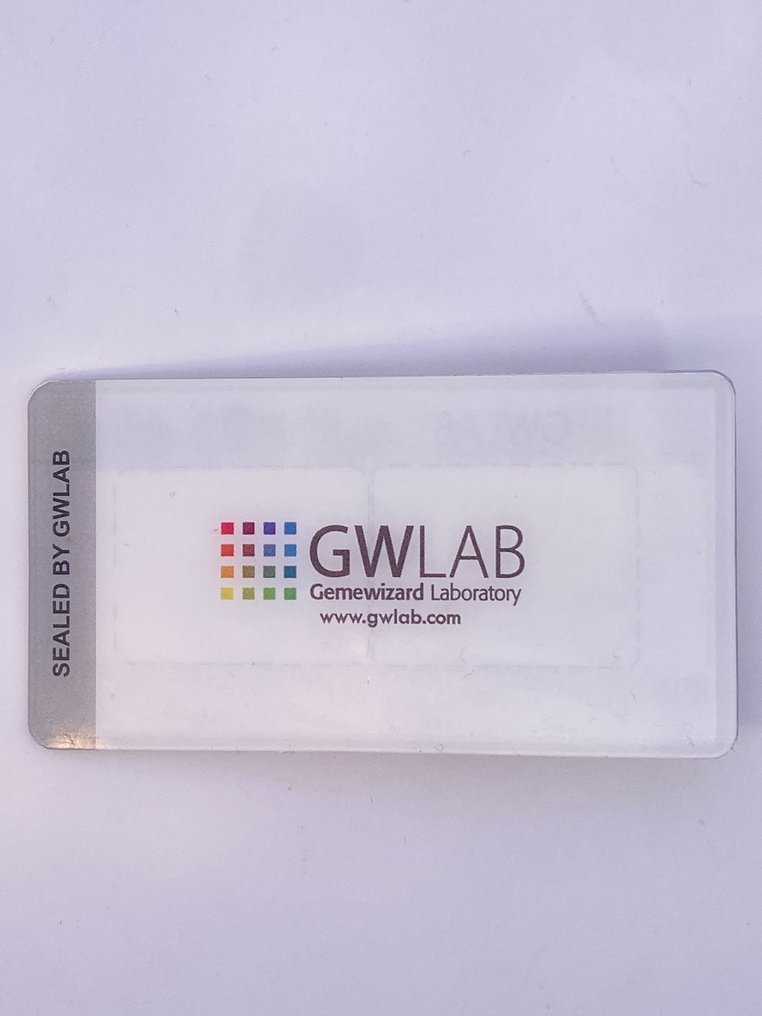 Ingen reservasjonspris - 1 pcs Diamant  (Fargebehandlet)  - 0.36 ct - Rund - Fancy deep Gul - SI3 - Gemewizard Gemologisk laboratorium (GWLab) #2.1