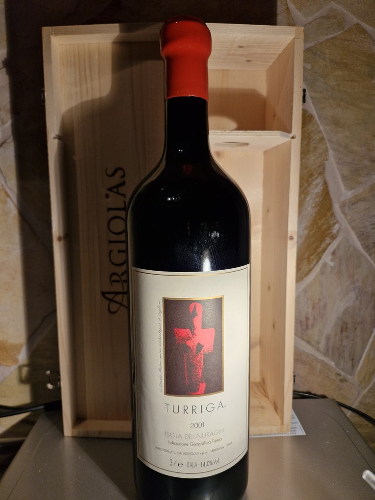 2001 Argiolas, Turriga - Isola dei Nuraghi - 1 Double Magnum/Jeroboam (3.0L) #2.1