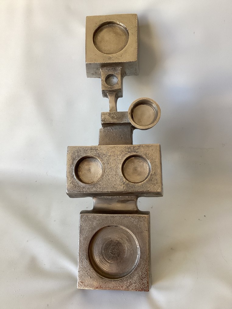 Skultuna - Anna Holmquist and Chandra Ahlsell - 燭台 - 鋁 - 铝制 brutalist 风格的蜡烛和蜡烛台 #1.0