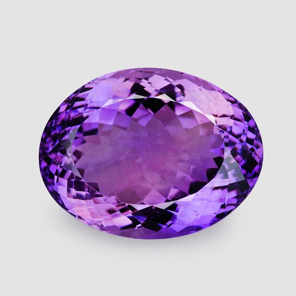 Fără preț de rezervă - 1 pcs  Purpuriu Ametist  - 33.74 ct - Asociația internațională de pietre prețioase colorate (ICA GemLab) #1.0