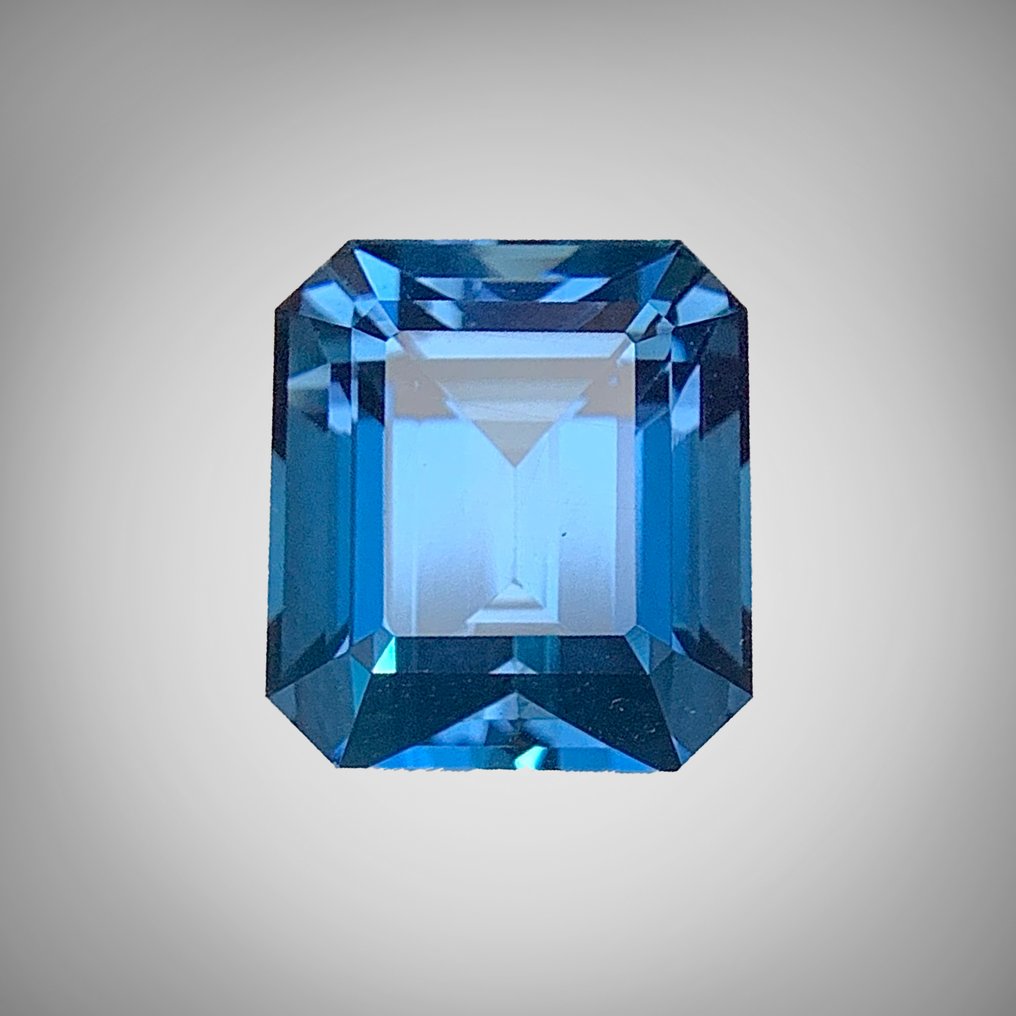 No reserve price Topaz - 8.74 ct - International Colored Gemstone Association (ICA GemLab) #1.0