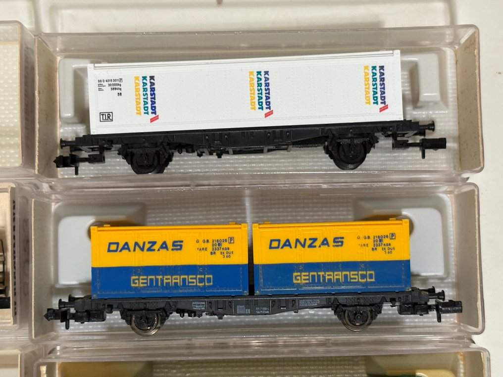 Fleischmann, Arnold N轨 - 8245, 8243, 8233, 8218, 8201 - 火车车厢模型 (8) - 多样的 x 8 - DB #1.0