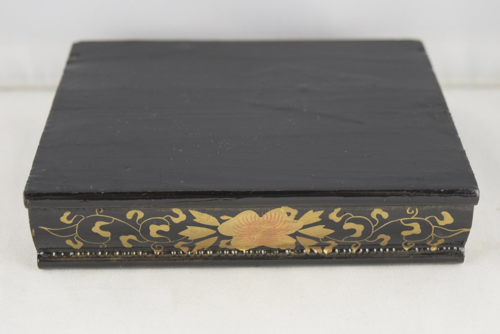 金漆蒔绘梅树小木偶 - 漆, 木 - Ryuzan - 日本 - Shōwa period (1926-1989) #2.1